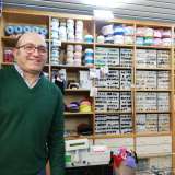 ...che ci presenta suo figlio Davide, a cui da poco ha ceduto la propriet� del locale